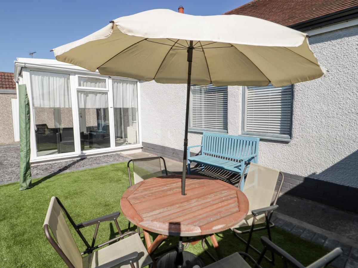 Seaside Retreat Villa Prestatyn Kültér fotó
